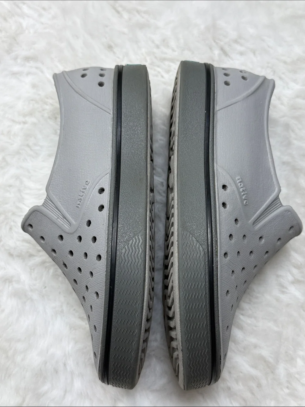 Native Miles Slip On Sneaker Water Shoes C10 Child Little Kid Boy Gray Summer